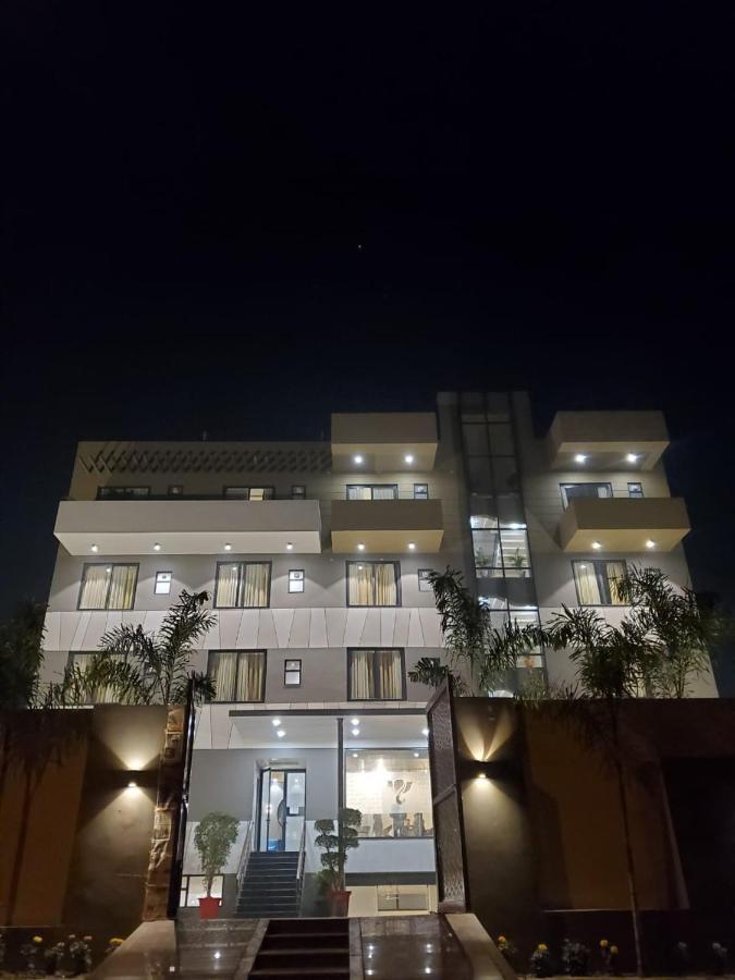 Hotel The Golf 1 Lucknow Buitenkant foto