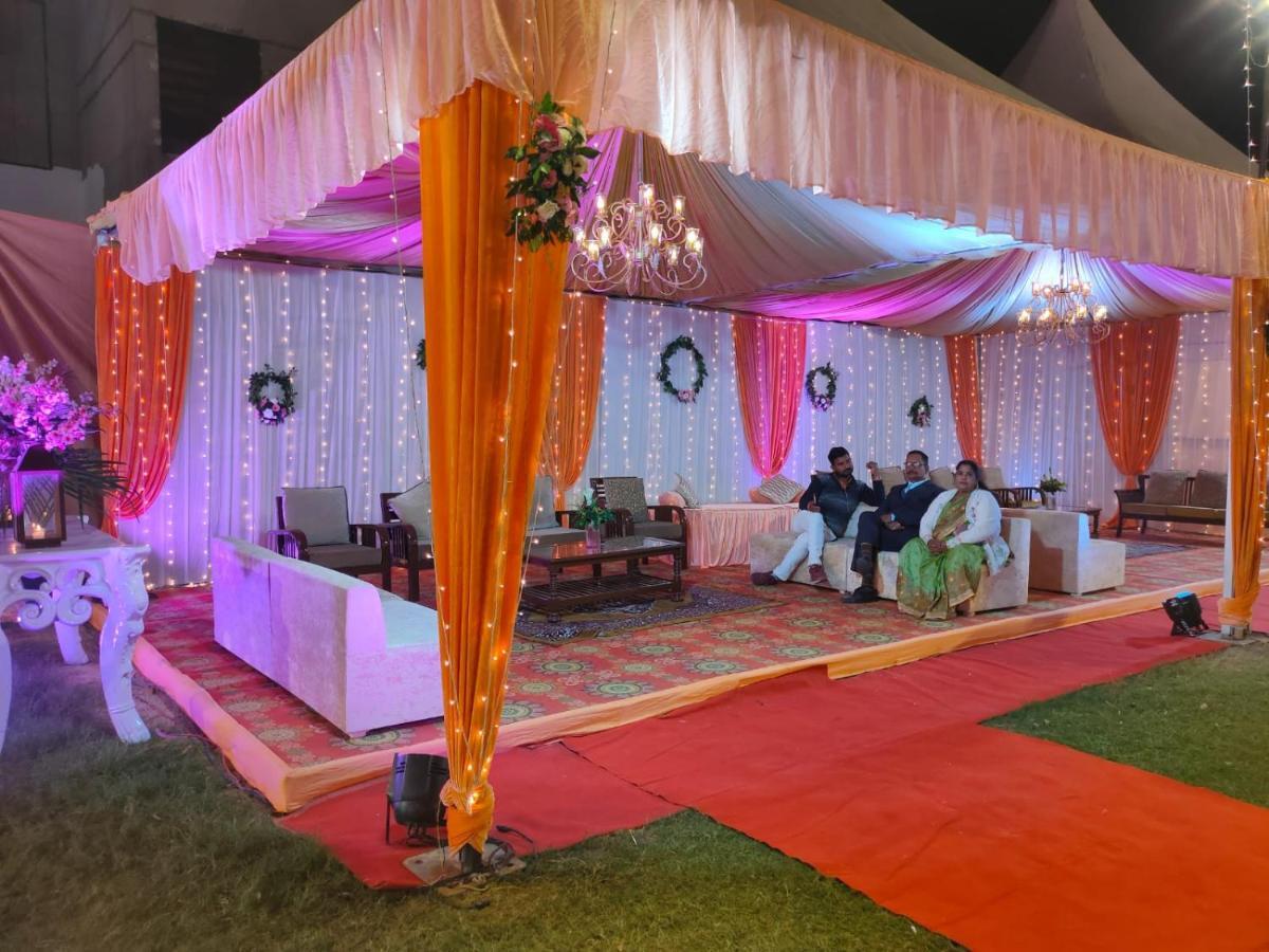 Hotel The Golf 1 Lucknow Buitenkant foto