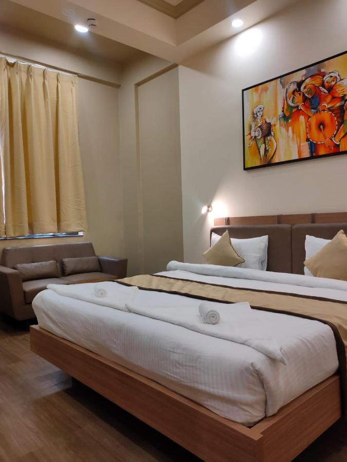 Hotel The Golf 1 Lucknow Buitenkant foto