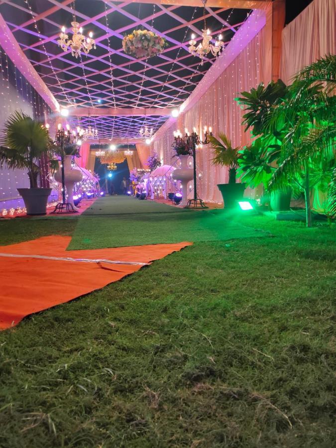 Hotel The Golf 1 Lucknow Buitenkant foto